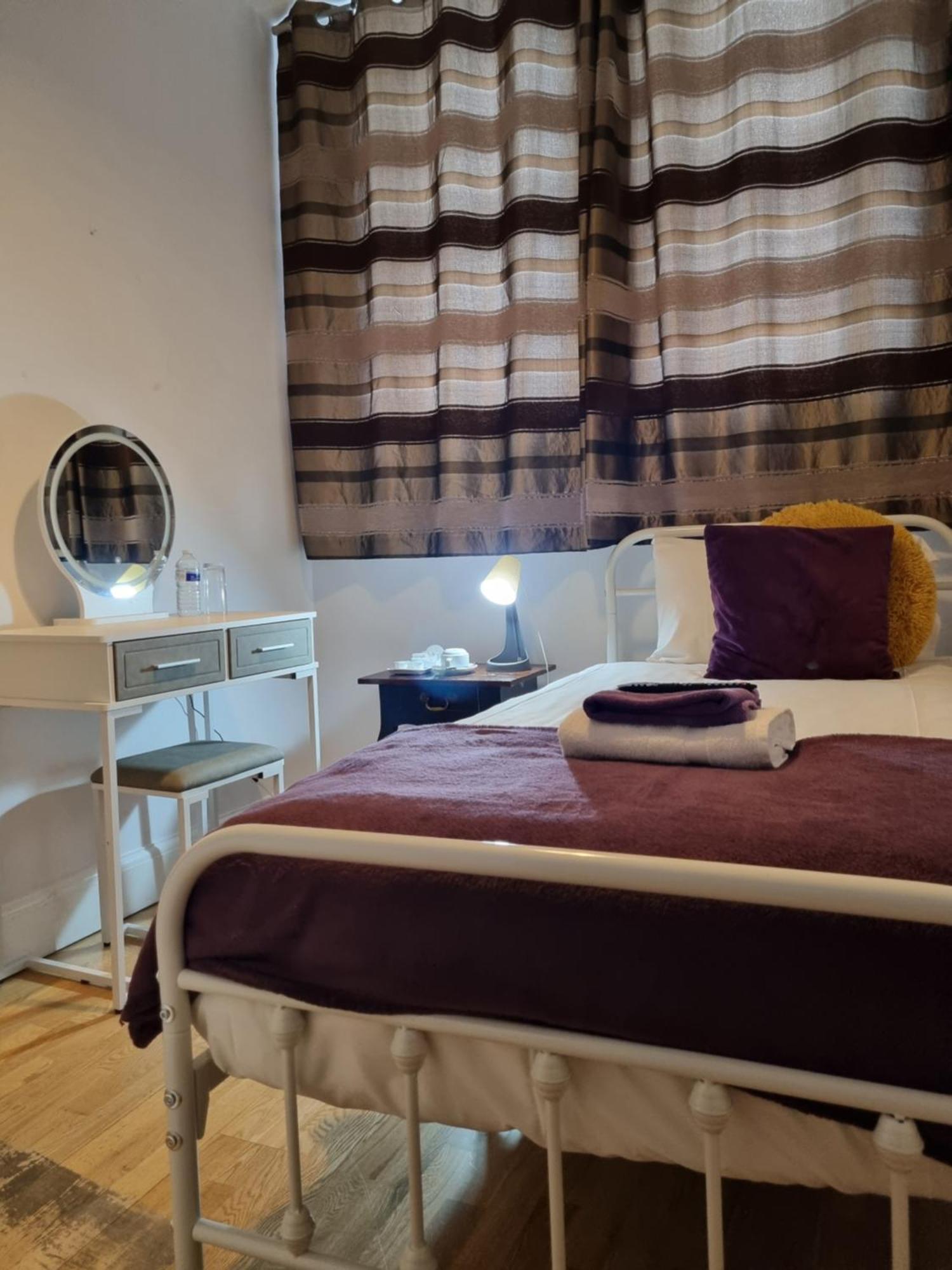 The Windmill Hotel Лондон Екстер'єр фото
